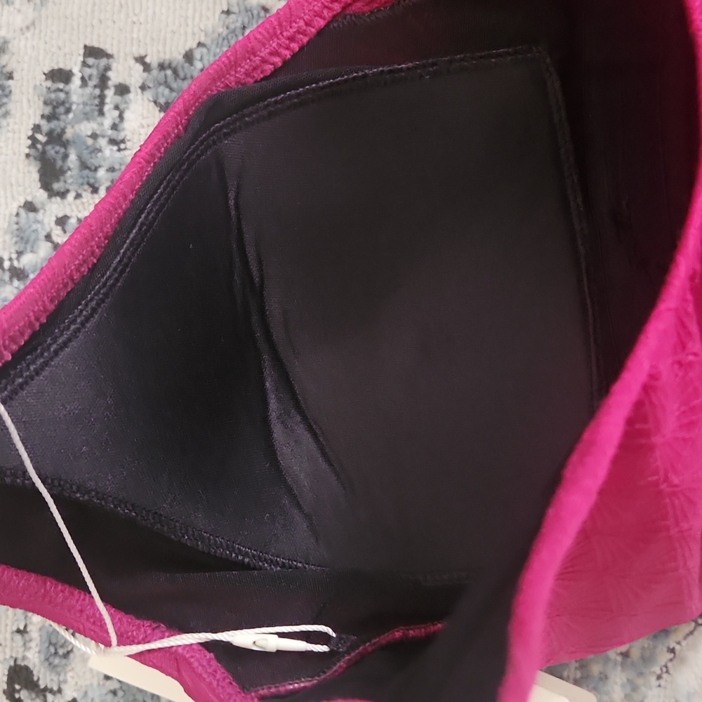 NWT GOTTEX | One Piece Textured Swimsuit - Picture 10 of 12
